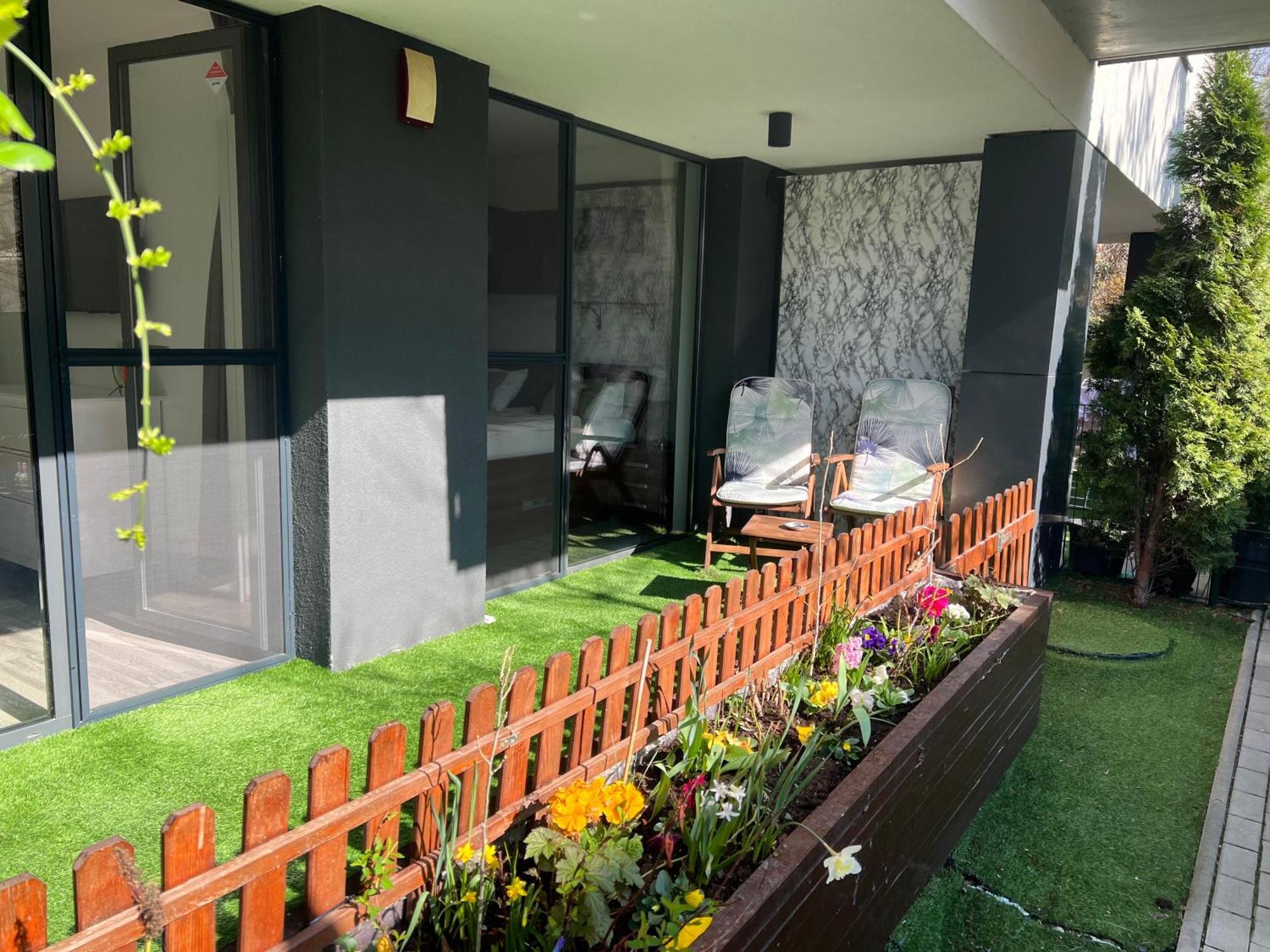 Forest Park Garden Apartment บราติสลาวา ภายนอก รูปภาพ