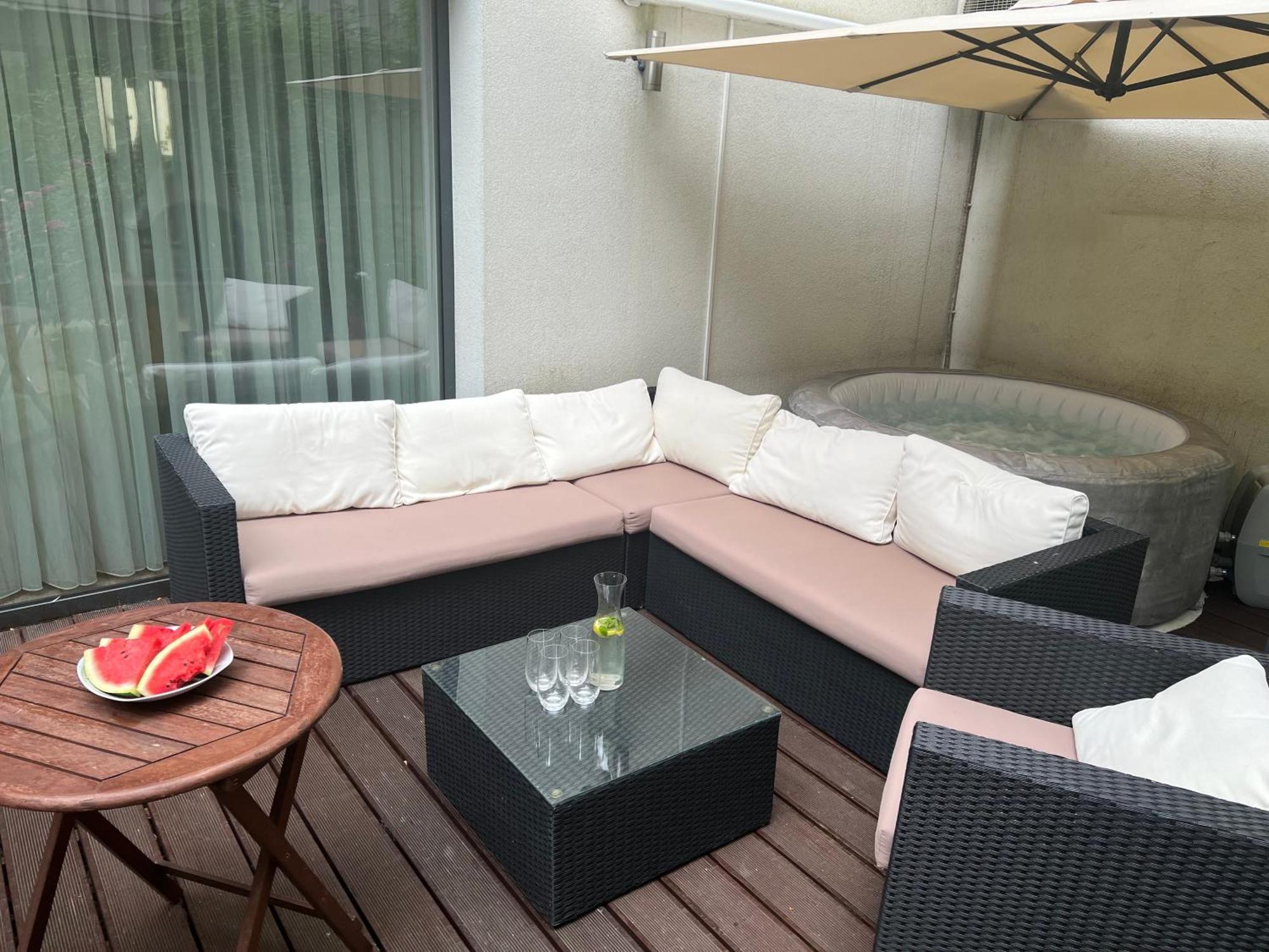 Forest Park Garden Apartment บราติสลาวา ภายนอก รูปภาพ